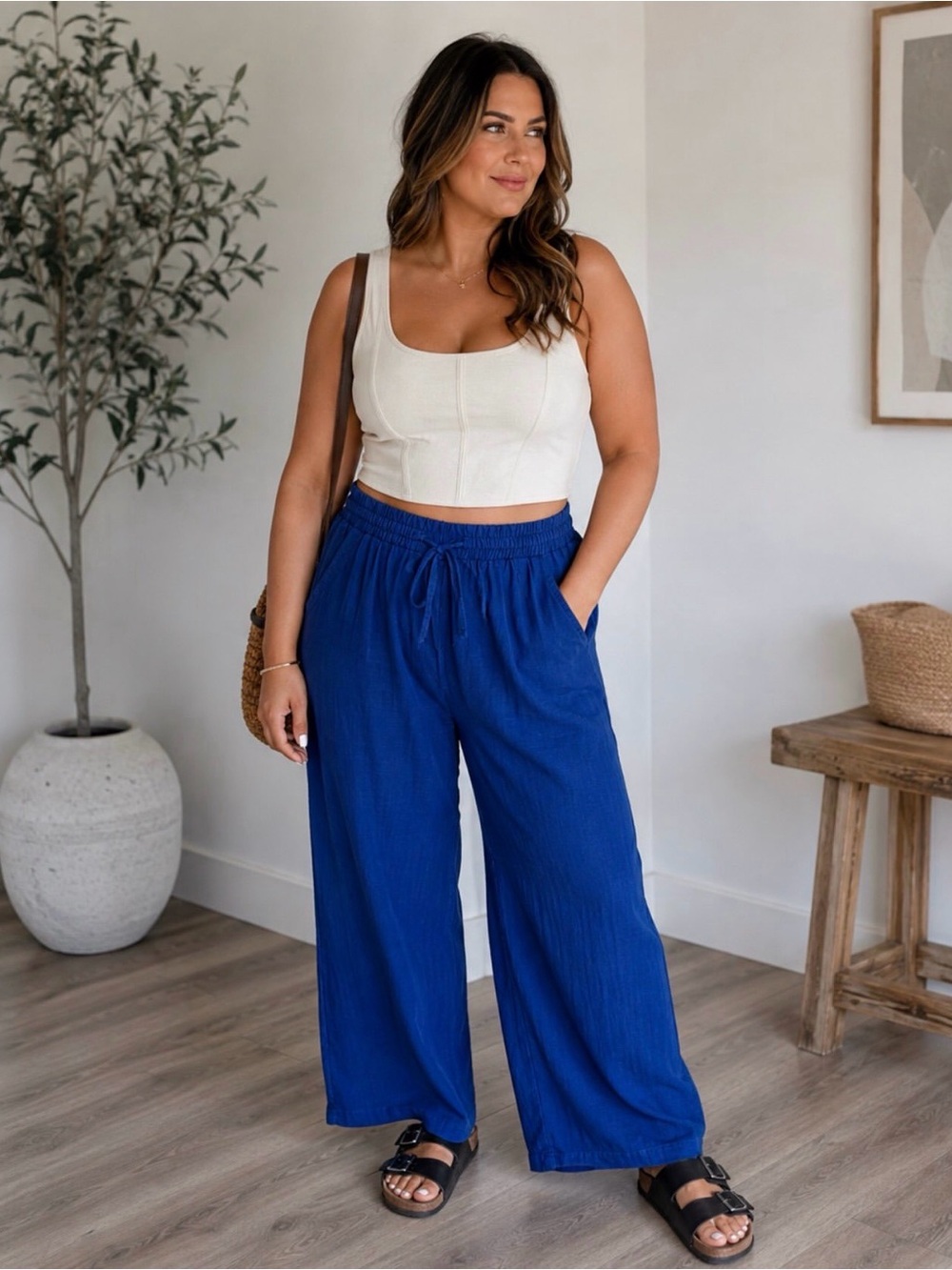 Babaton Sculpt Knit Cropped tank (can fit smaller)